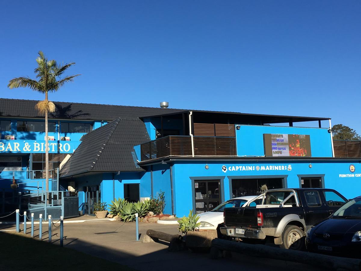 Mariners On The Waterfront Motel เบทแมนส์เบย์ ภายนอก รูปภาพ